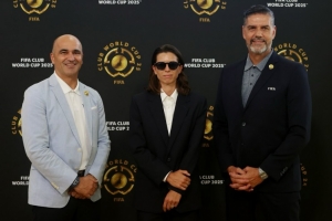 开云下载-37岁美国女足传奇托宾-希斯宣布退役，曾2夺世界杯&amp;奥运金牌