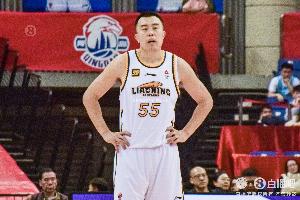 kaiyun-韩德君为辽宁效力18年斩获4座总冠军奖杯 6进全明星&amp;篮板历史前三